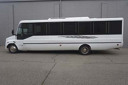 Limo Bus in Saginaw